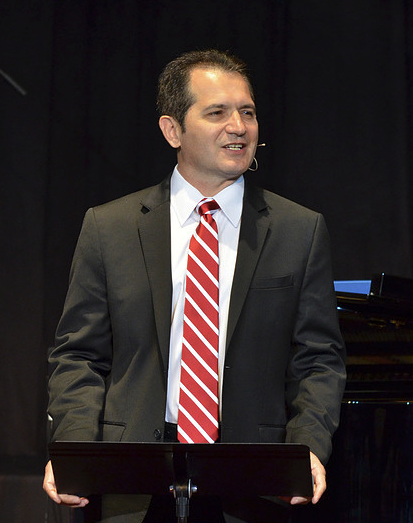 Pastor Crinișor Ștefan